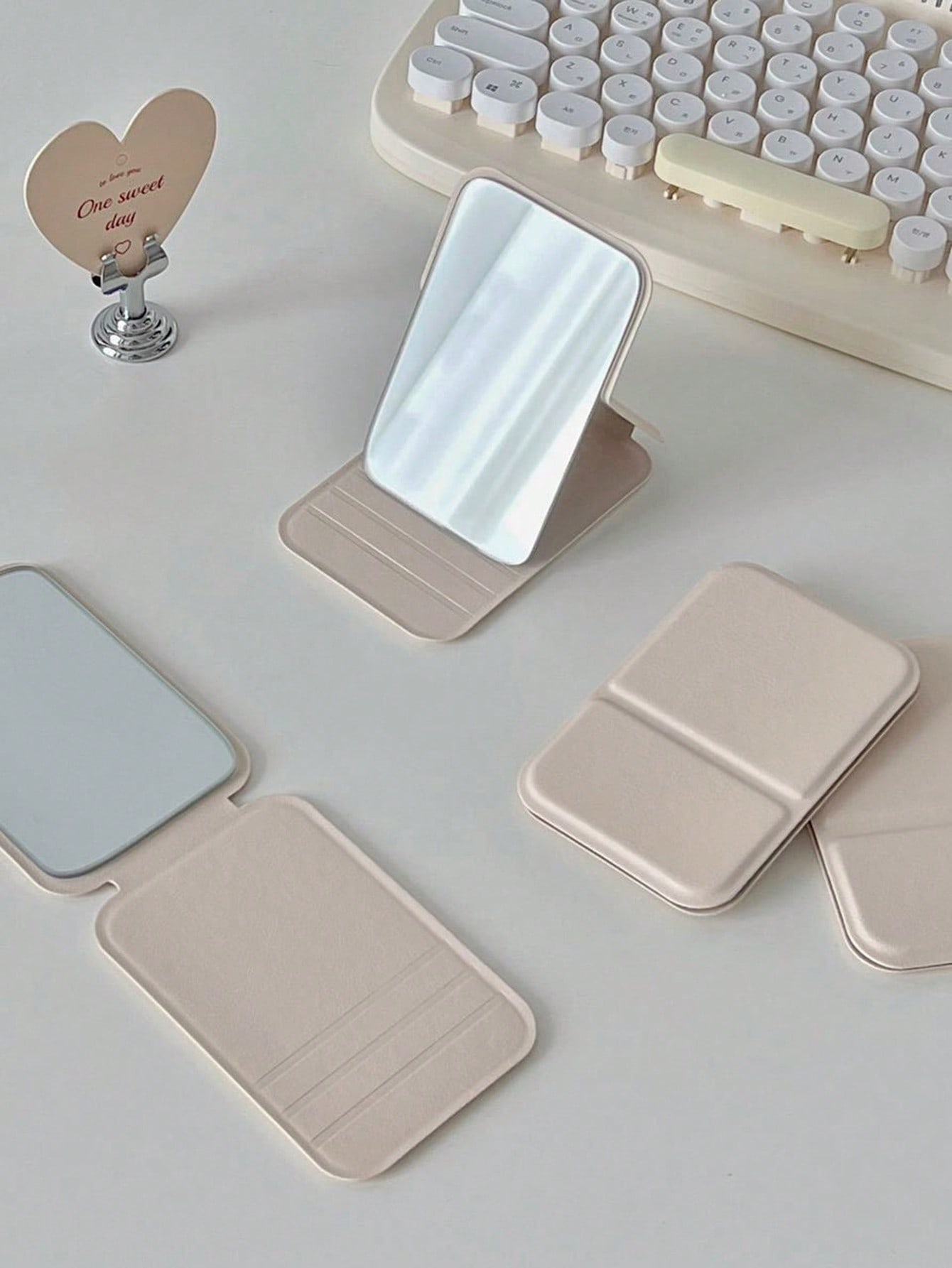 Portable Folding Mini Makeup M - Laptops ulasan dan harga